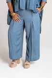 Dorsal Fin Pintucks Pant