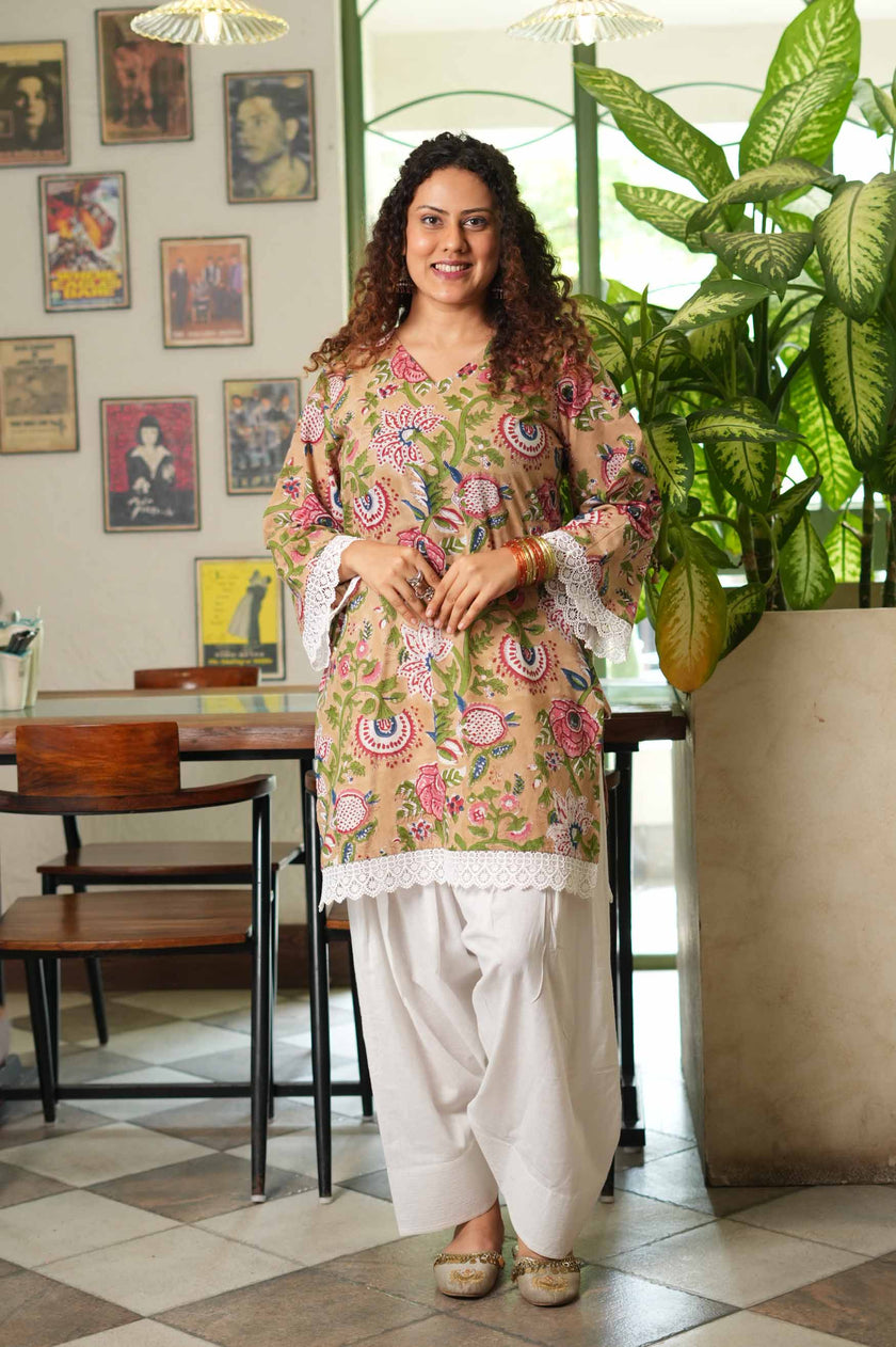Bagheecha Farshi Set