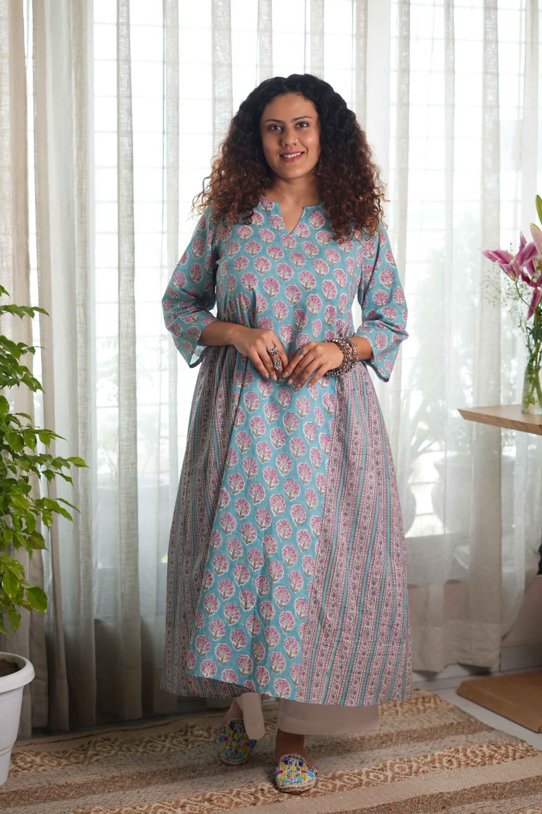 Neel Gulabi Chhaap Dress
