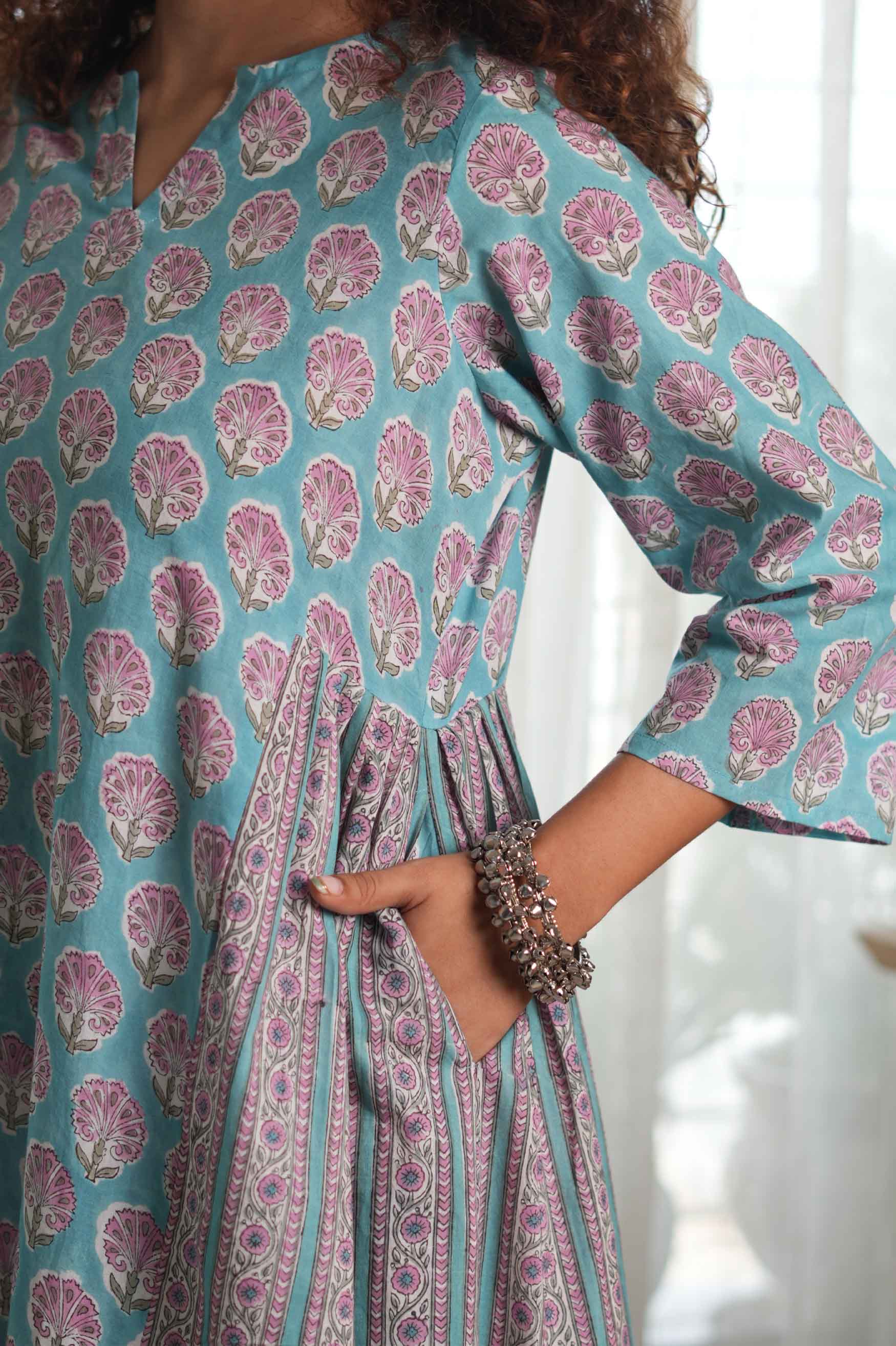 Neel Gulabi Chhaap Dress