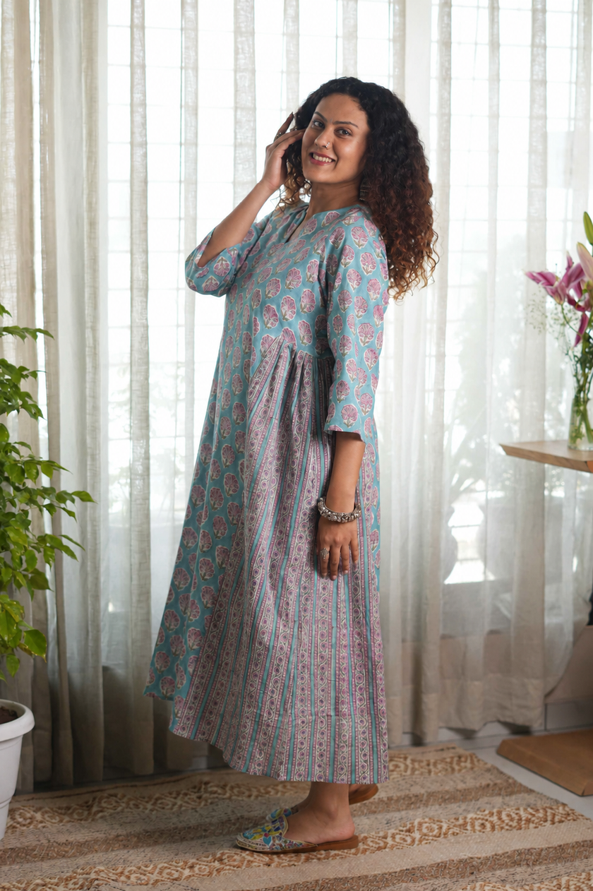 Neel Gulabi Chhaap Dress