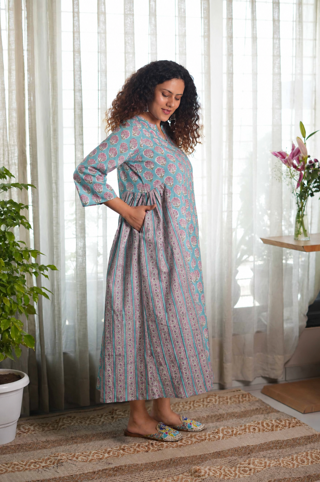 Neel Gulabi Chhaap Dress