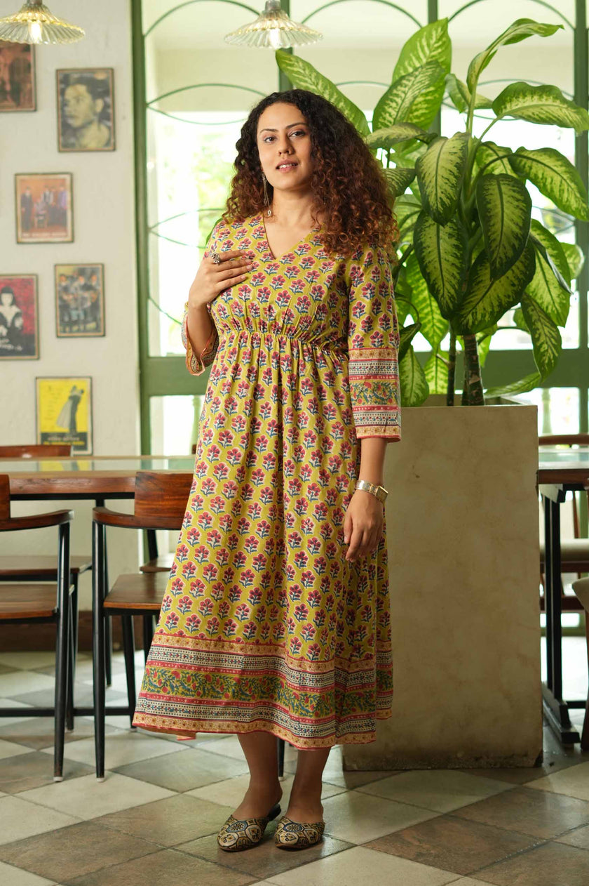 Sunehri Blossom Midi Dress