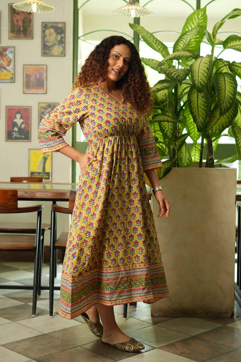 Sunehri Blossom Midi Dress