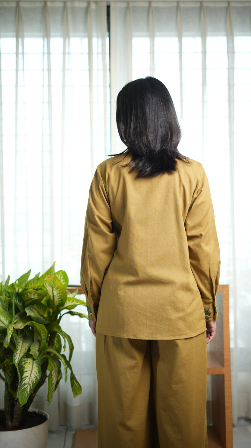 Fish Faced Mustard Yellow Set