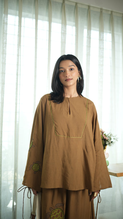 Turtle Land Mocha Top
