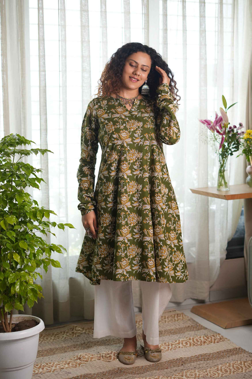 Olive Folklore Churidar-Sleeve Kurta Set