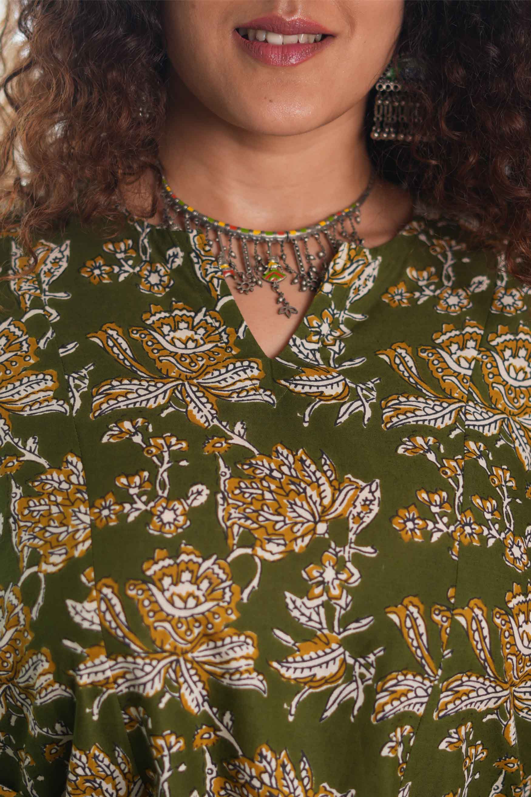 Olive Folklore Churidar-Sleeve Kurta Set