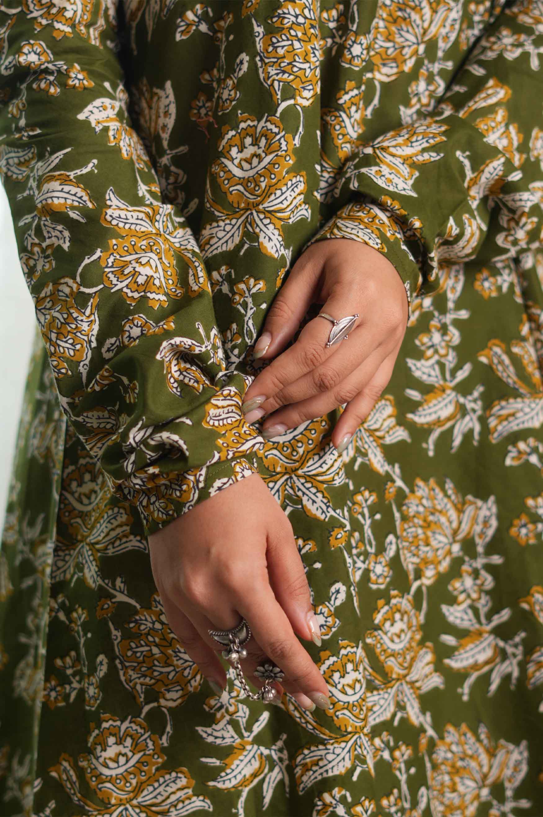 Olive Folklore Churidar-Sleeve Kurta Set