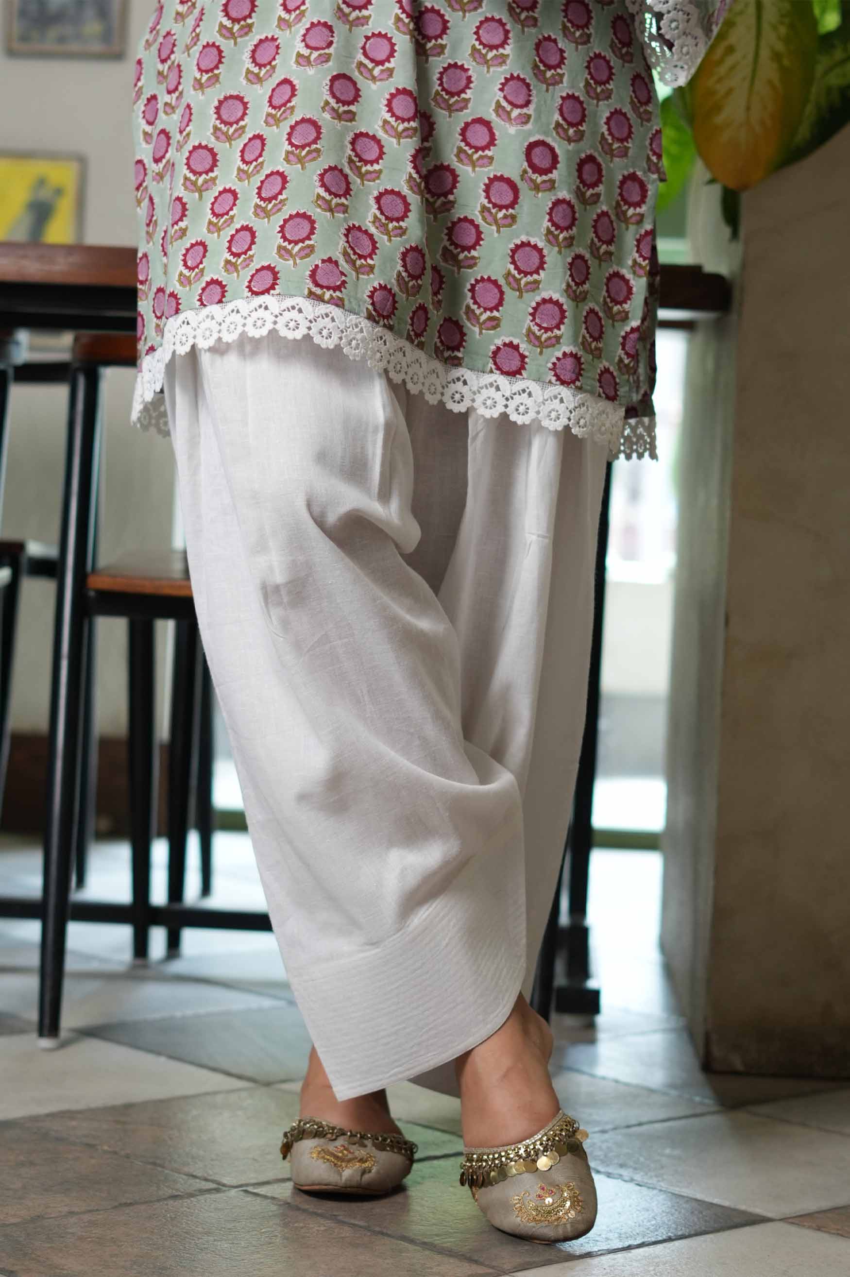 Noor Sage Farshi Set