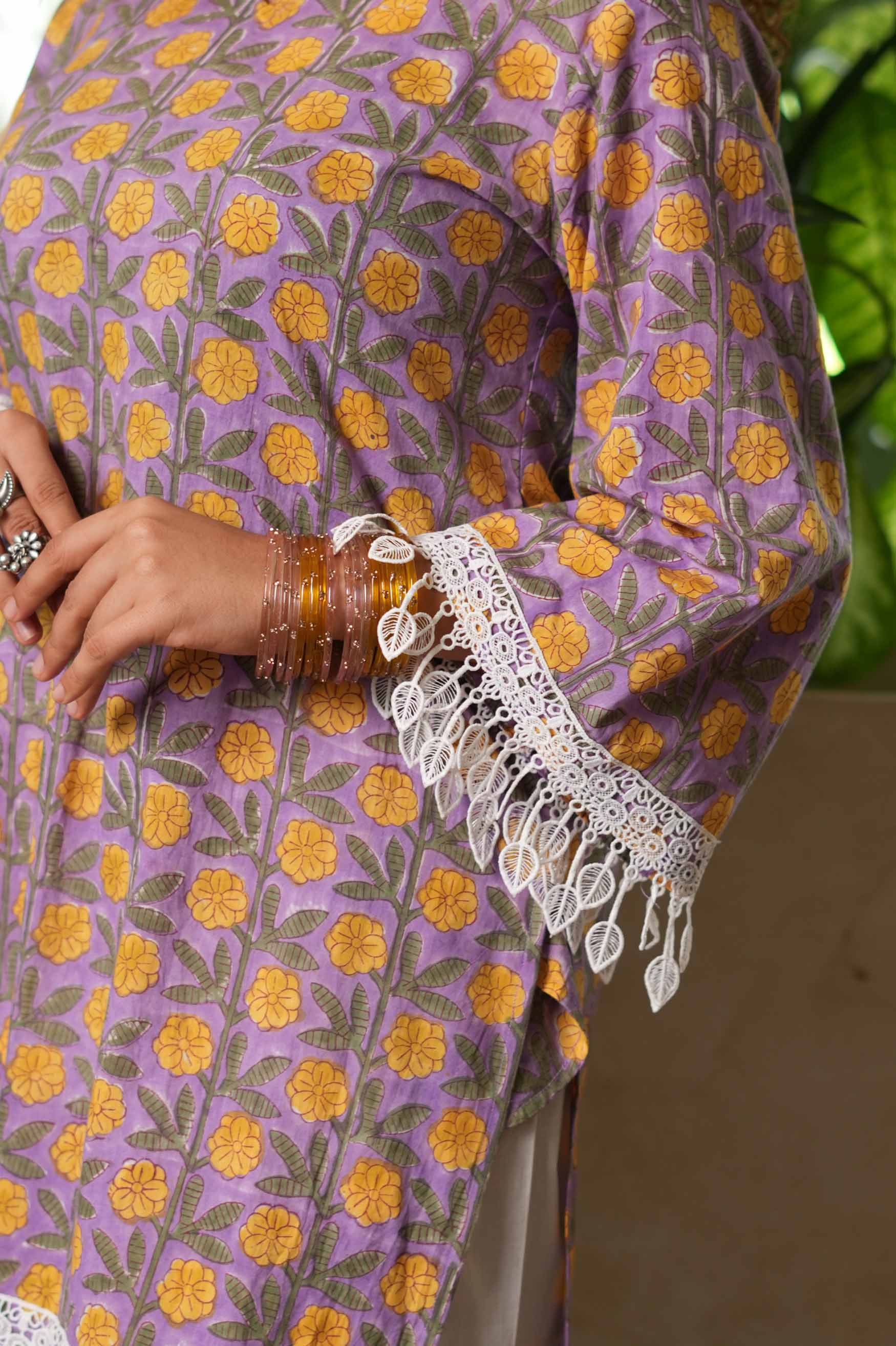Jamuni Bahaar Hand-Block Farshi Set