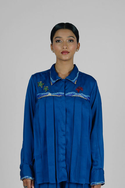 Shell Claw Blue Shirt