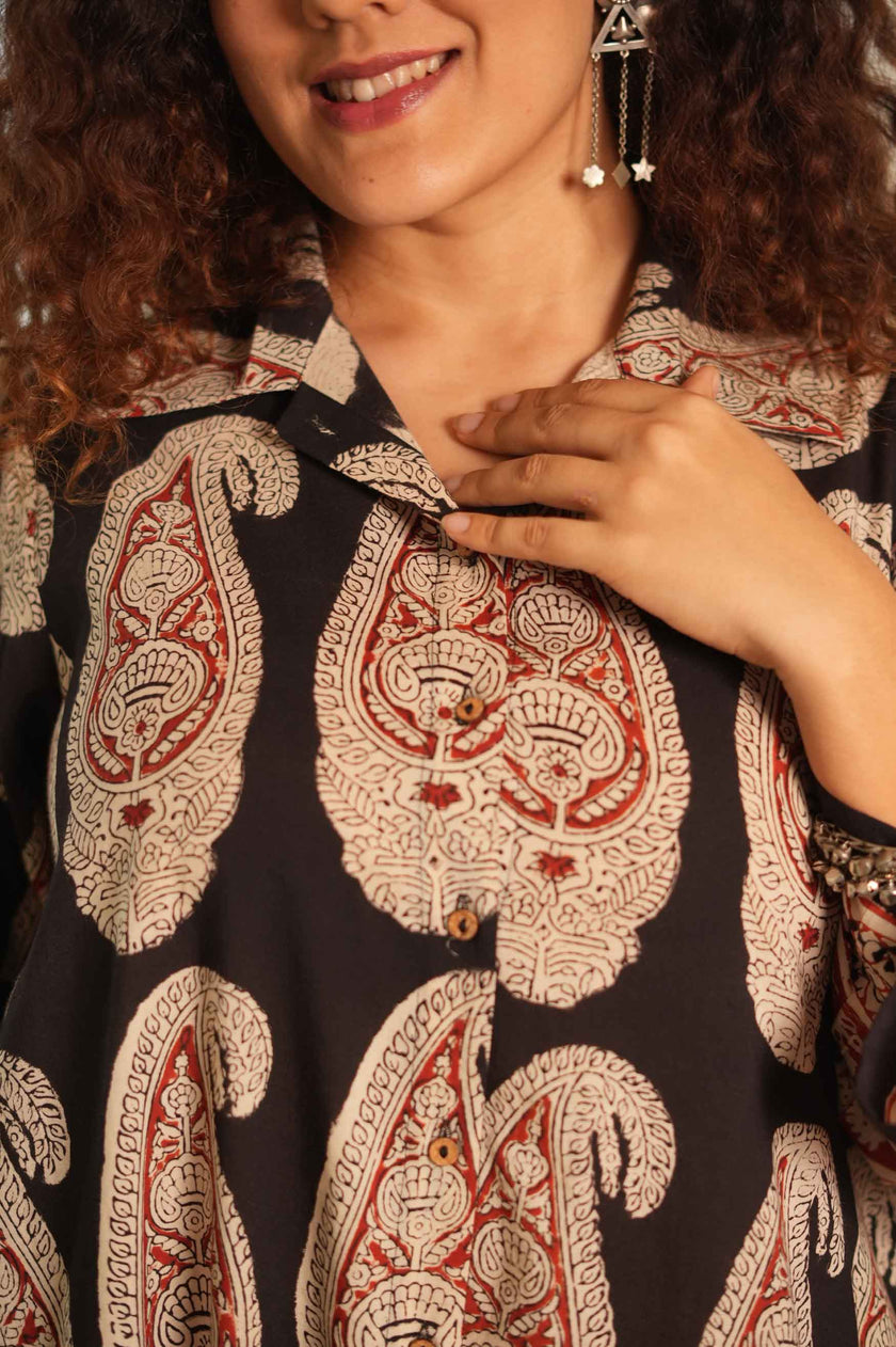 Heritage Paisley Dress — Black
