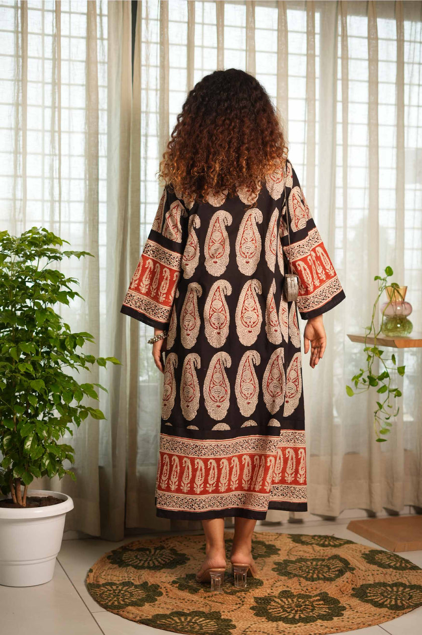 Heritage Paisley Dress — Black