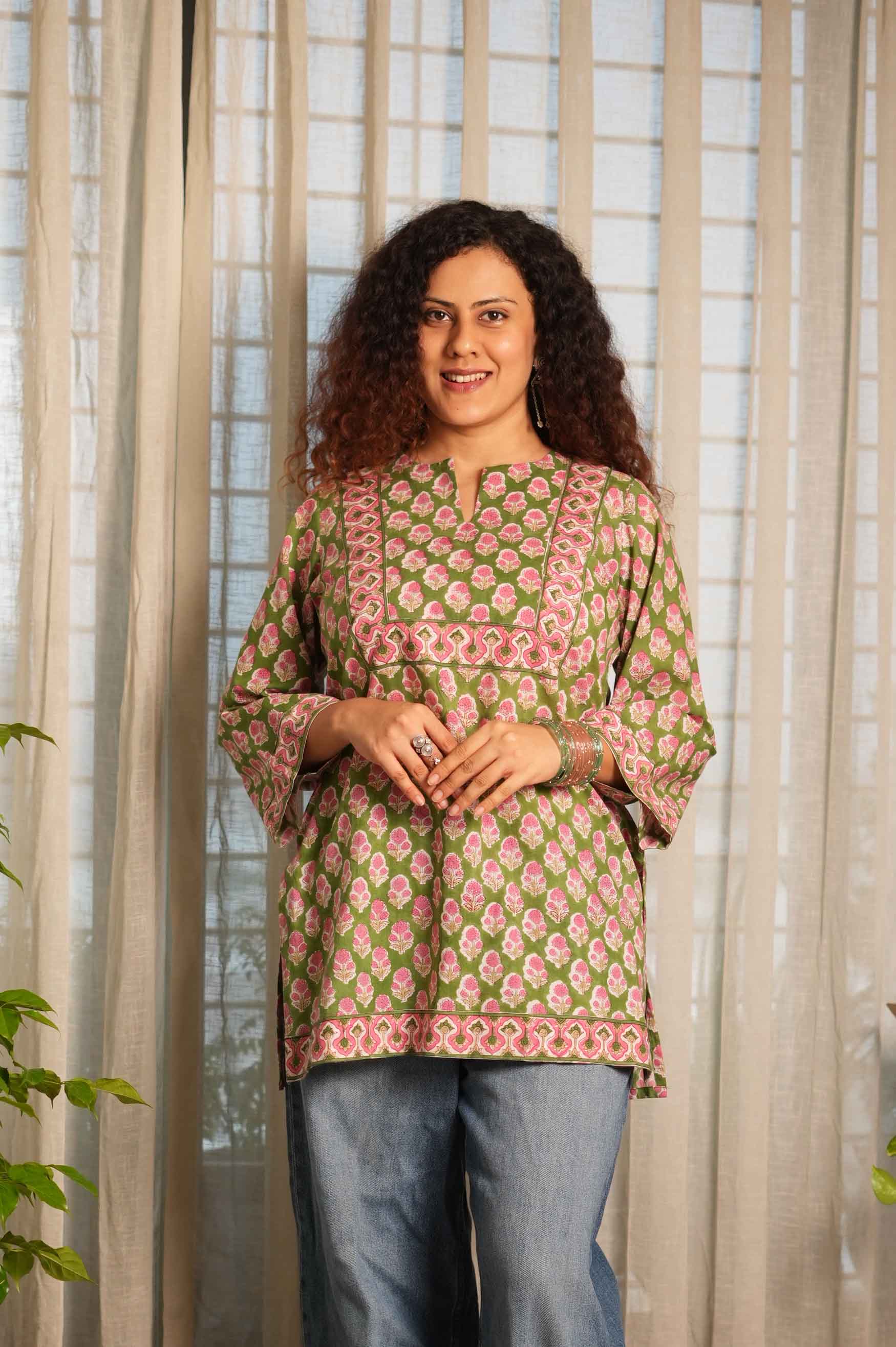 Pista Gulab Handblock Printed Top