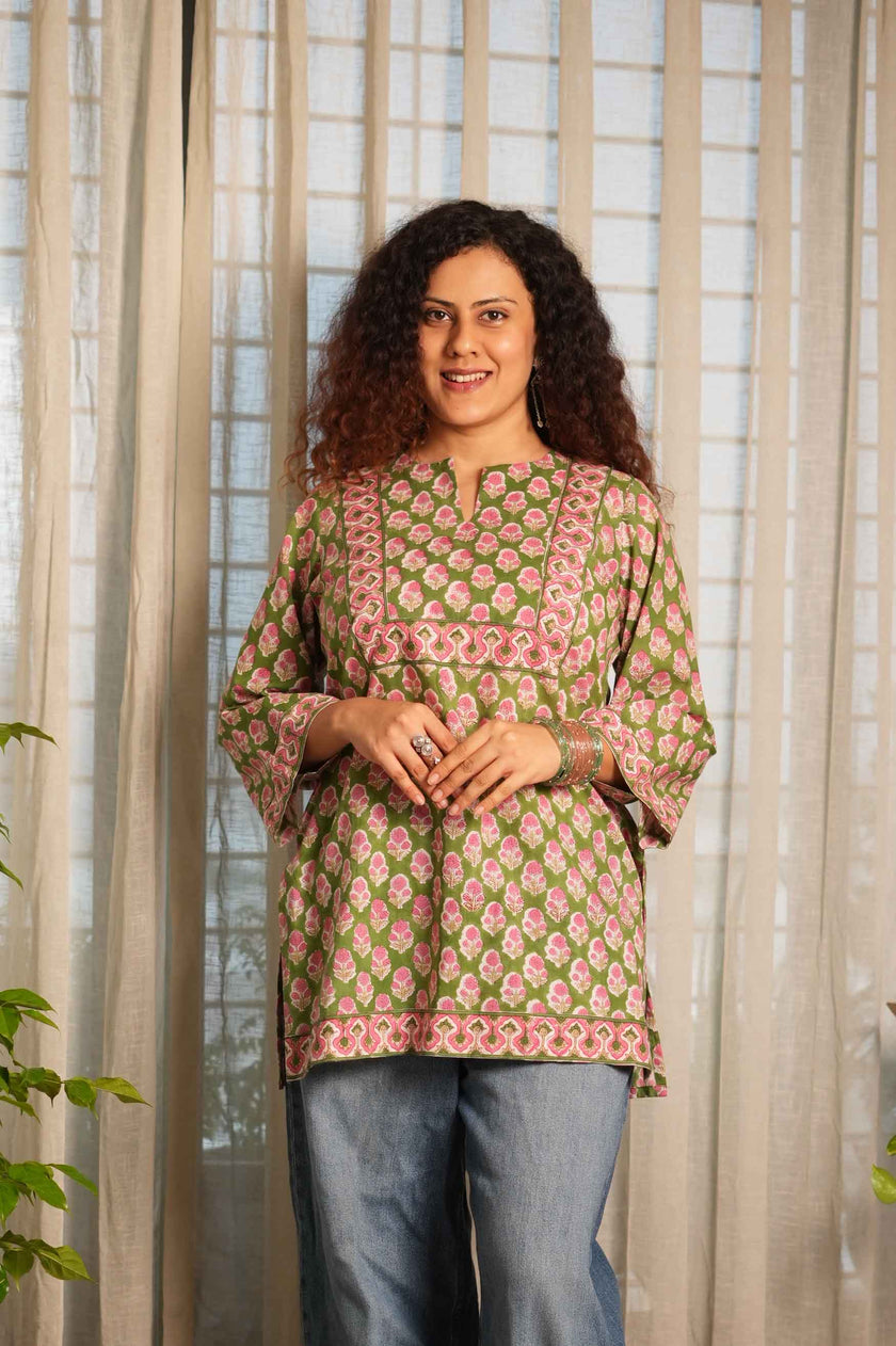 Pista Gulab Handblock Printed Top