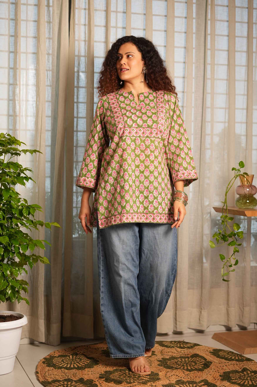Pista Gulab Handblock Printed Top